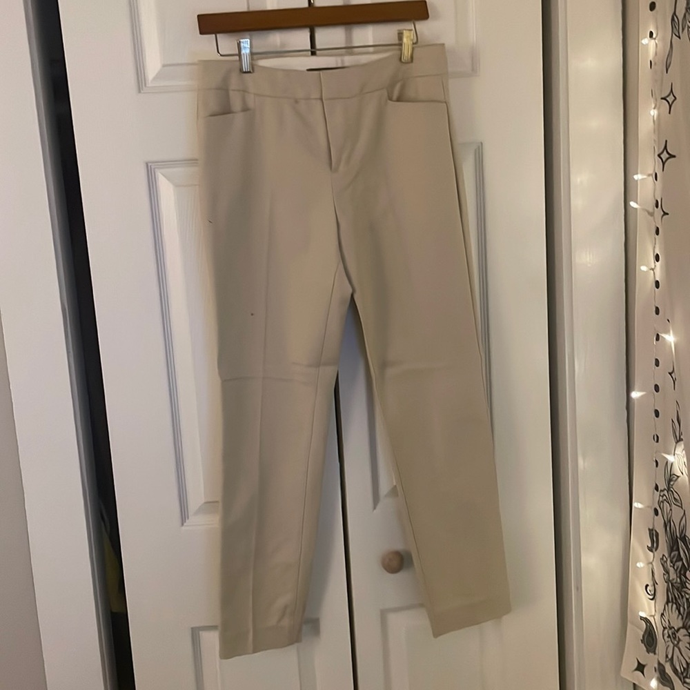 Crosby straight leg khakis size 6
